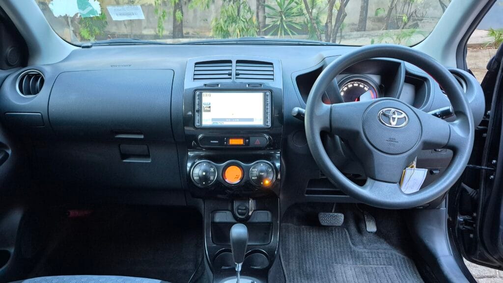 Bei ya Toyota IST 2009 Sokoni Arusha Tanzania