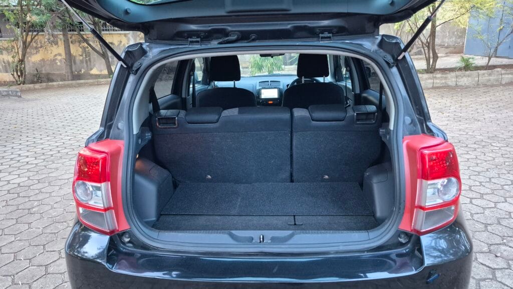 Magari Used Toyota IST 2009 Arusha Tanzania