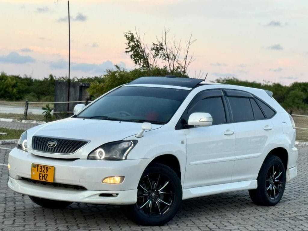 Price Of Toyota Harrier 2007 for Sale in Tanzania
