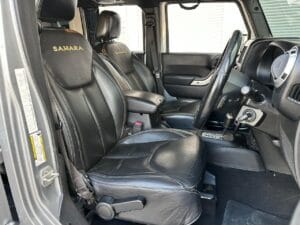 Bei ya Jeep Wrangler 2013 Sokoni Dar es salaam Tanzania
