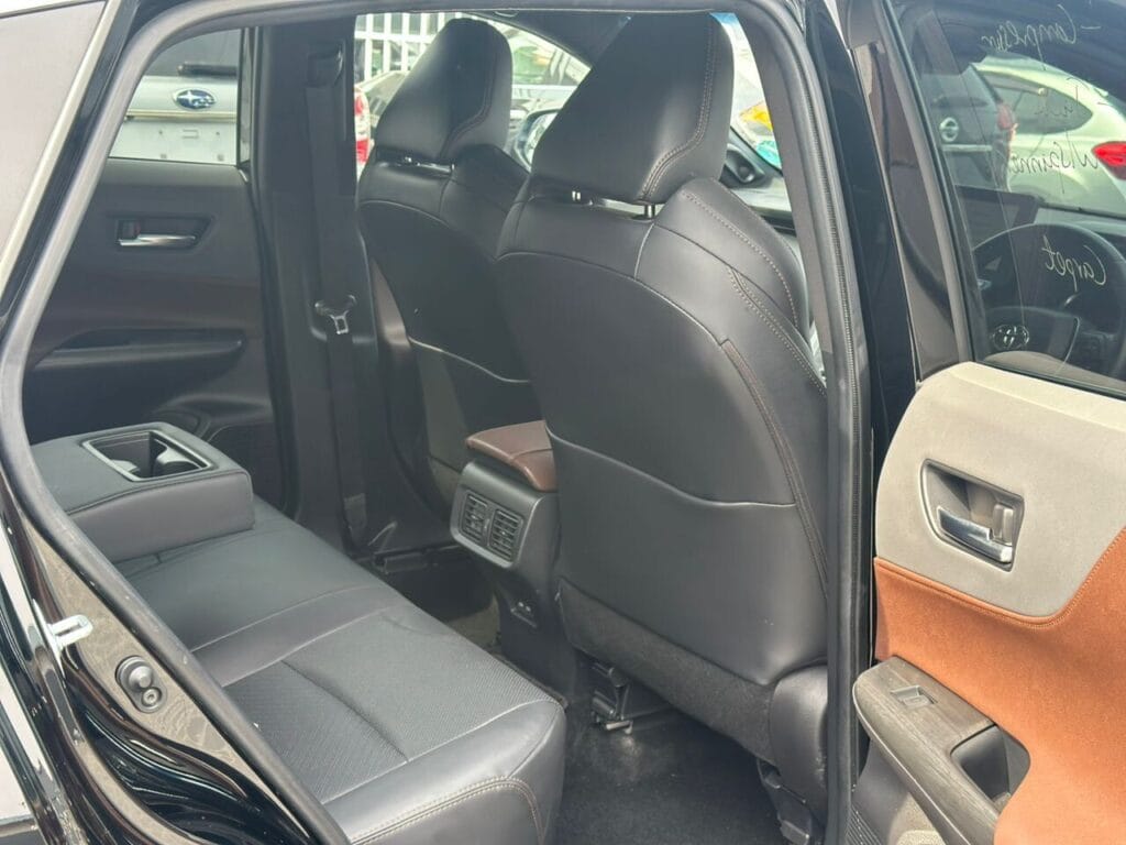 Magari Used Toyota Harrier 2023 Dar es salaam Tanzania
