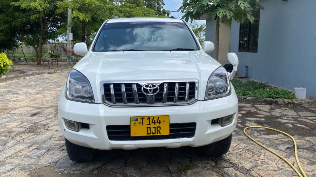 Magari Used Toyota Land Cruiser Prado 2007 Dar es salaam Tanzania