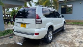 Bei Ya Toyota Land Cruiser Prado 2007 Sokoni Dar es salaam Tanzania