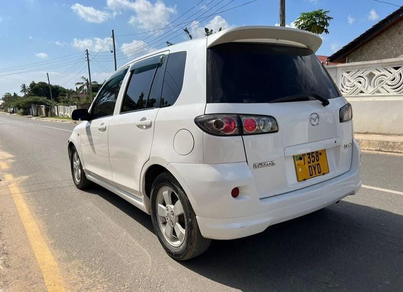 Price Of Mazda Demio 2006 for Sale in Tanzania