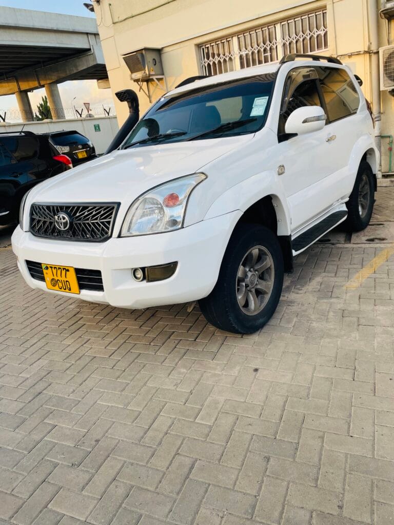 Bei ya Toyota Land Cruiser Prado 2006 Sokoni Dar es salaam Tanzania