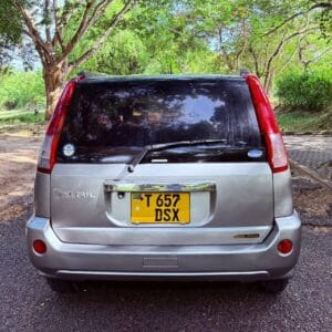 Used Nissan X-Trail 2005 for Sale in Dar es salaam