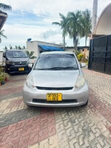 Used Toyota Passo 2004 for Sale in Dar es salaam