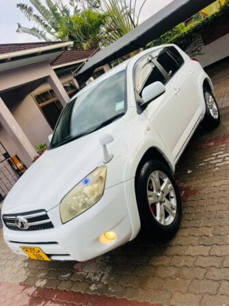 Bei Ya Toyota Rav4 2007 Sokoni Dar es salaam Tanzania