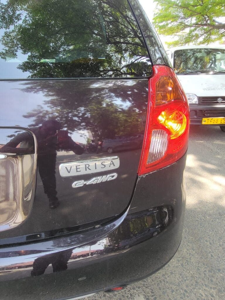 Mazda Verisa bei poa sokoni Dar es salaam Tanzania