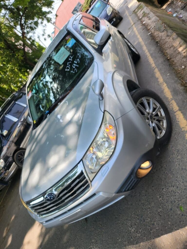 Magari Forester 2009 lipo Dar es salaam