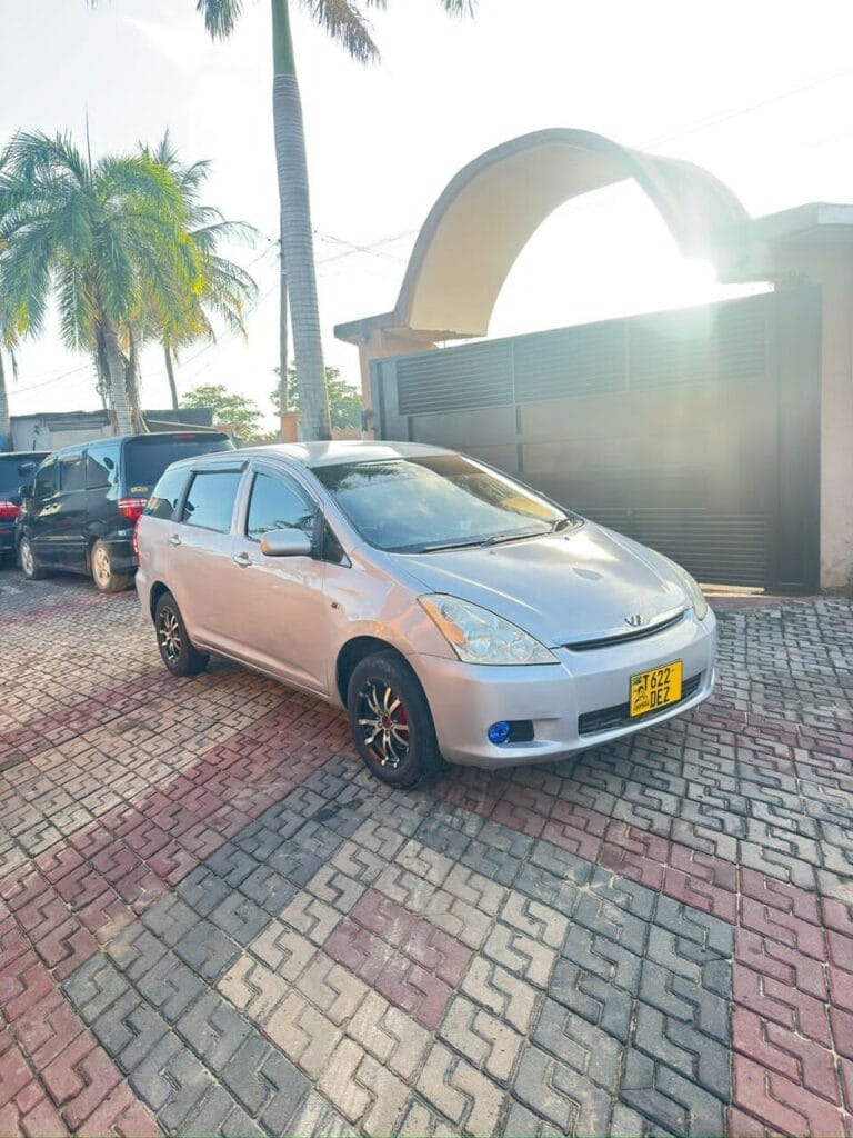 Price Of Toyota Wish 2005 for Sale in Tanzania