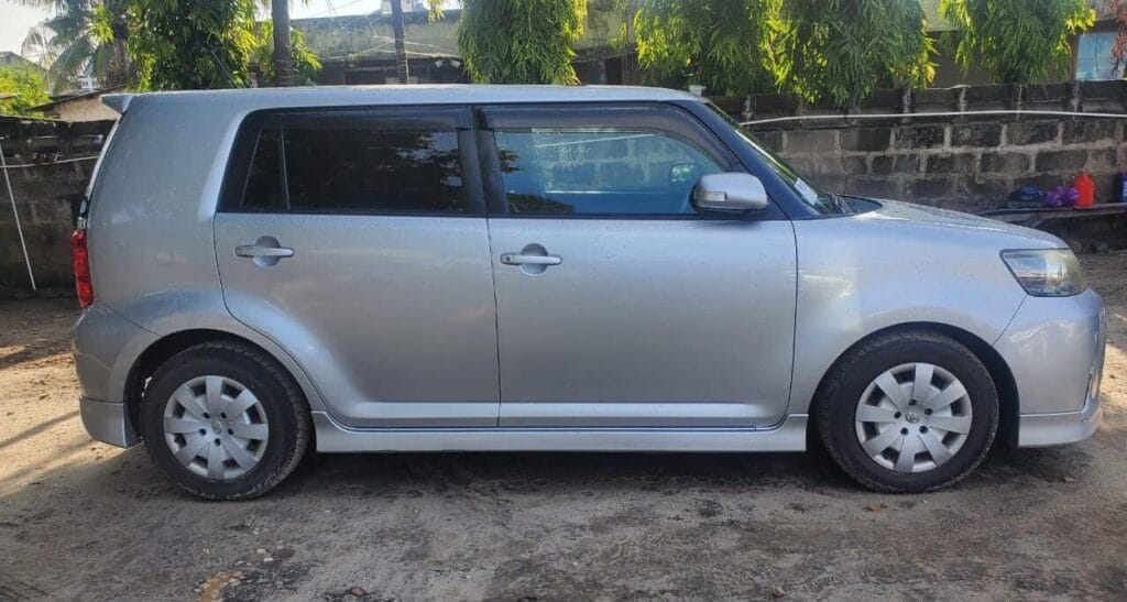 Magari Sokoni Toyota Rumion ya Bei Poa 2008