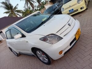 Used Toyota IST 2005 for Sale in Dar es salaam