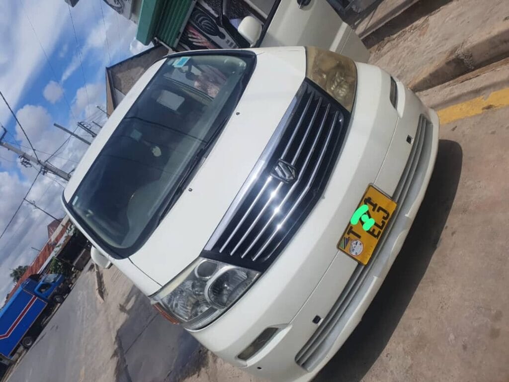 Price Of Toyota Alphard 2006 for Sale in Tanzania
