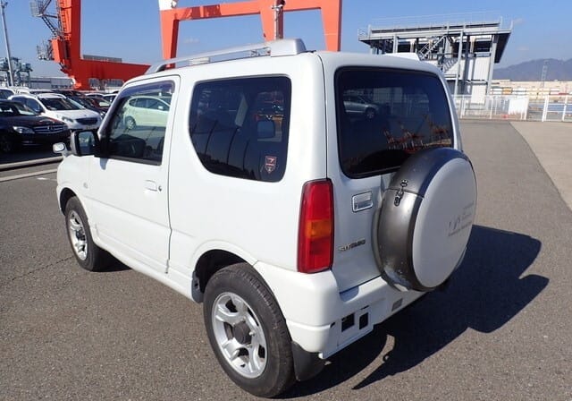 Magari Sokoni Suzuki Jimny ya Bei Poa 2003
