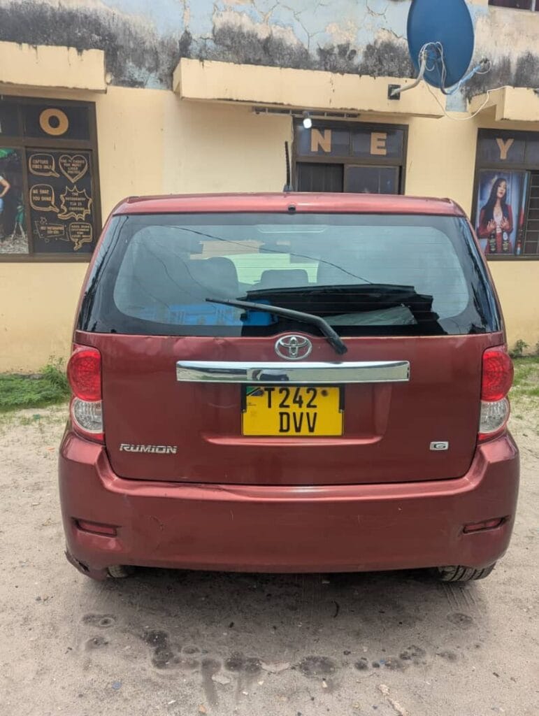 Magari Rumion 2008 lipo Dar es salaam