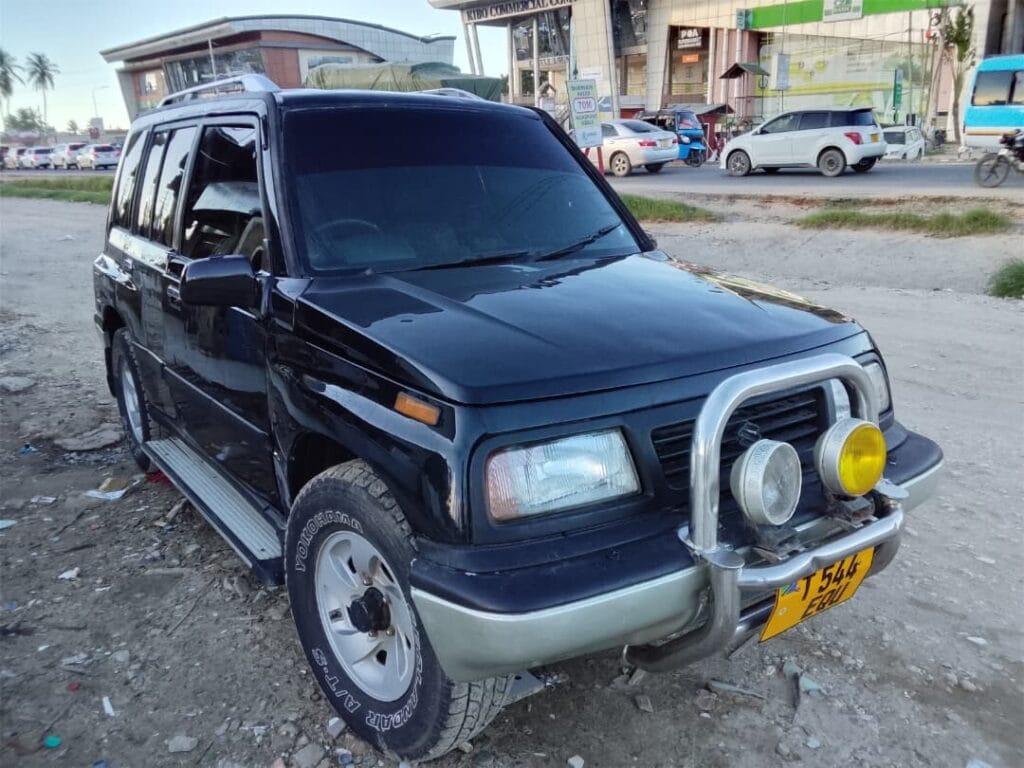 Used Suzuki Escudo 2000 for Sale in Dar es salaam