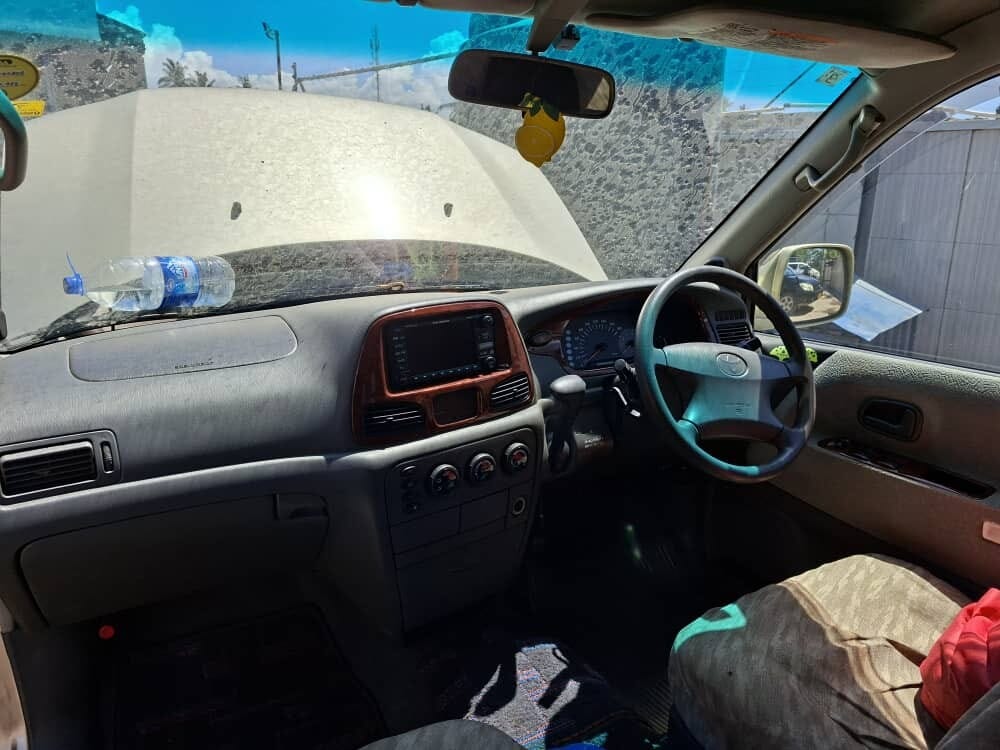 Buy Toyota Noah 2000 for Sale in Dar es Salaam