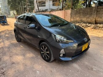 Bei Ya Toyota Aqua 2012 Sokoni Dar es salaam Tanzania