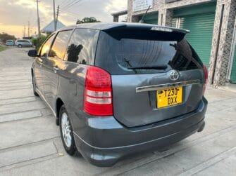 Bei Ya Toyota Wish 2002 Sokoni Dar es salaam Tanzania