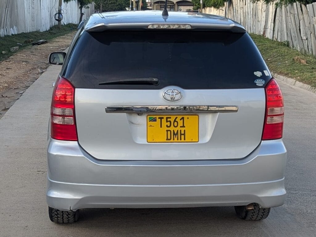 Toyota Wish 2008 Inauzwa Dar es salaam Tanzania