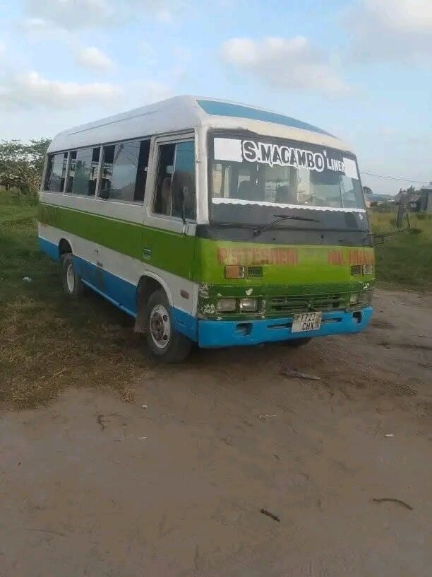 Magari Sokoni Isuzu Journey ya Bei Poa 1992