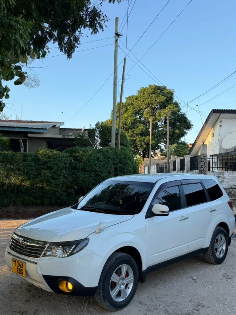 Magari Sokoni Subaru Forester ya Bei Poa 2011
