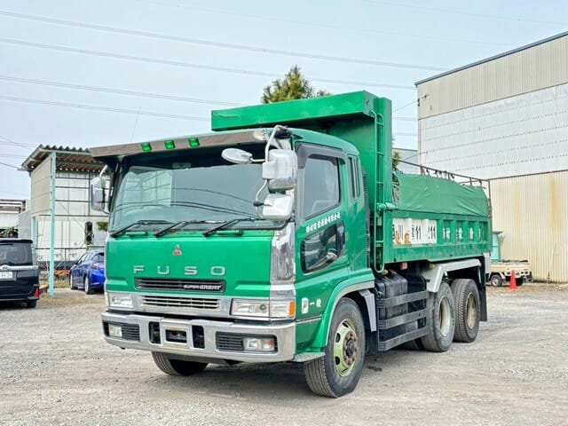 Magari Sokoni Mitsubishi Fuso ya Bei Poa 1998