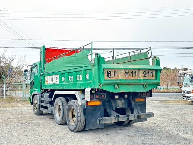 Magari Used Mitsubishi Fuso 1998 Dar es salaam Tanzania