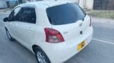 Magari Sokoni Toyota Vitz ya Bei Poa 2006
