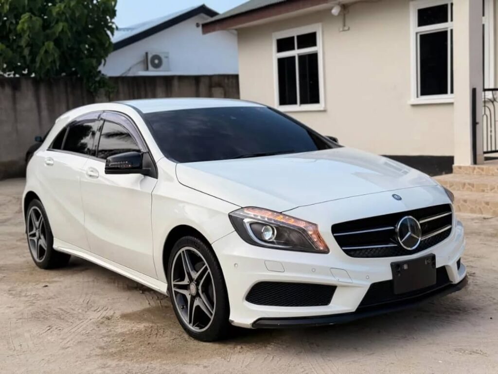 Magari Sokoni Benz A-Class ya Bei Poa 2014