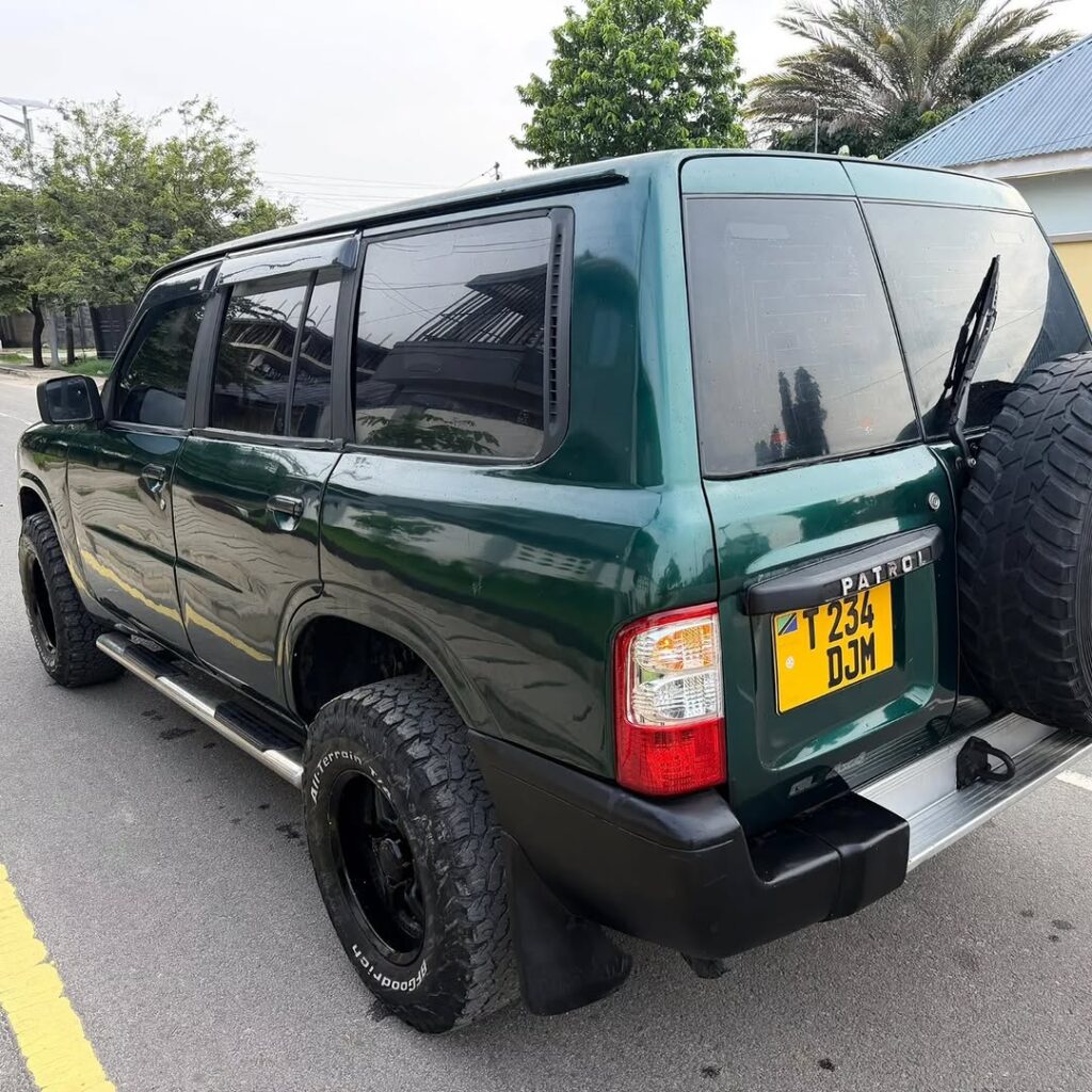 For Sale Nissan Safari 2000 in Dar es Salaam