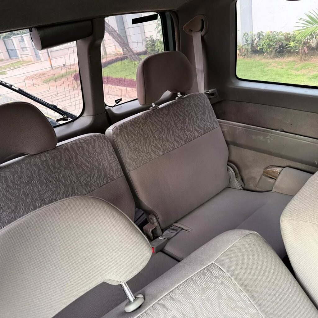 Nissan Safari 2000 for Sale in Dar es Salaam