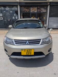 Used Mitsubishi Outlander 2007 for Sale in Dar es salaam