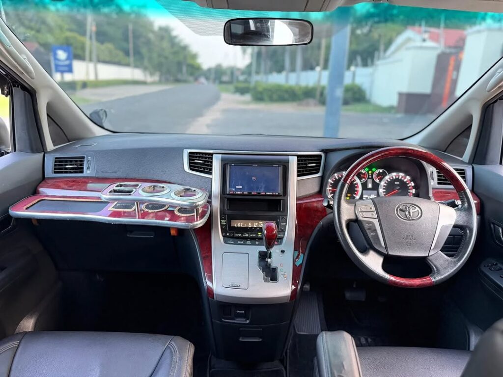 Buy Toyota Vellfire 2011 for Sale in Dar es Salaam