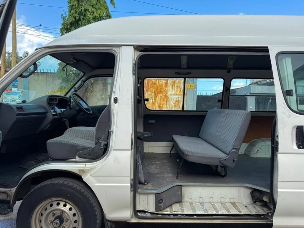 Buy Toyota Hiace 2000 for Sale in Dar es Salaam