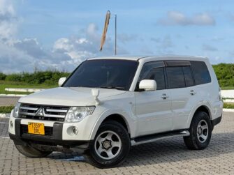Bei Ya Mitsubishi Pajero 2008 Sokoni Dar es Salaam Tanzania