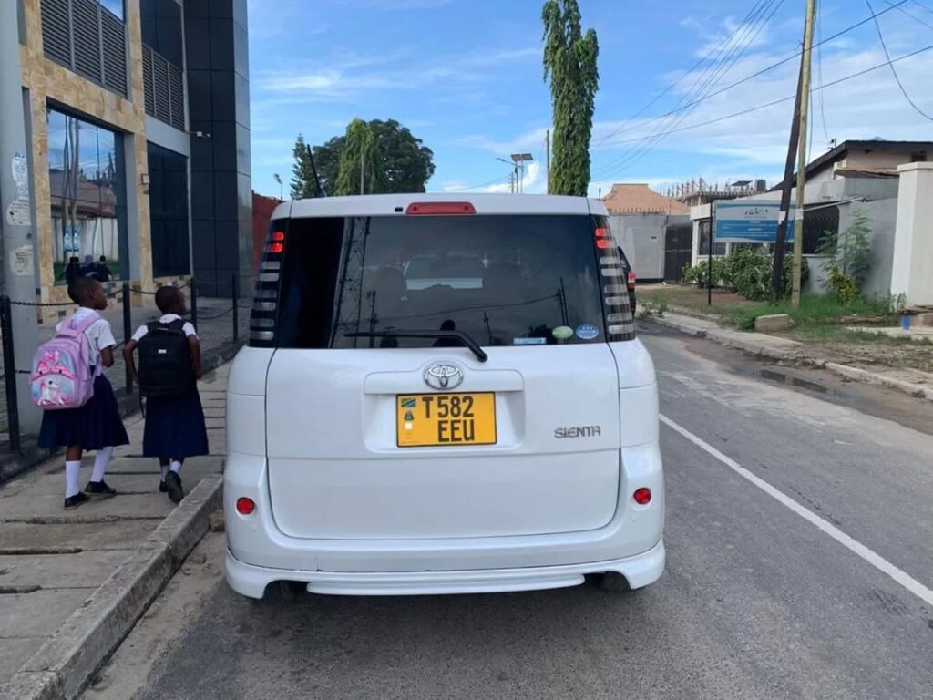 Price Of Toyota Sienta 2007 for Sale in Tanzania