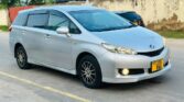 Used Toyota Wish 2011 for Sale in Dar es Salaam