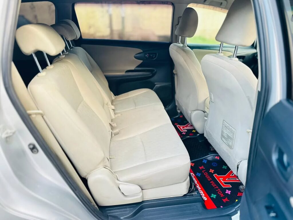 Buy Toyota Wish 2011 for Sale in Dar es Salaam