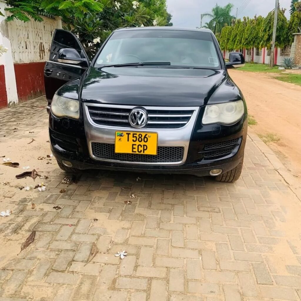 Magari Used Volkswagen Touareg 2007 Dar es Salaam Tanzania