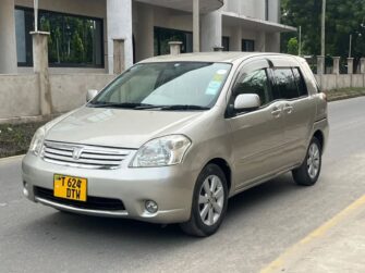 Bei Ya Toyota Raum 2003 Sokoni Dar es Salaam Tanzania