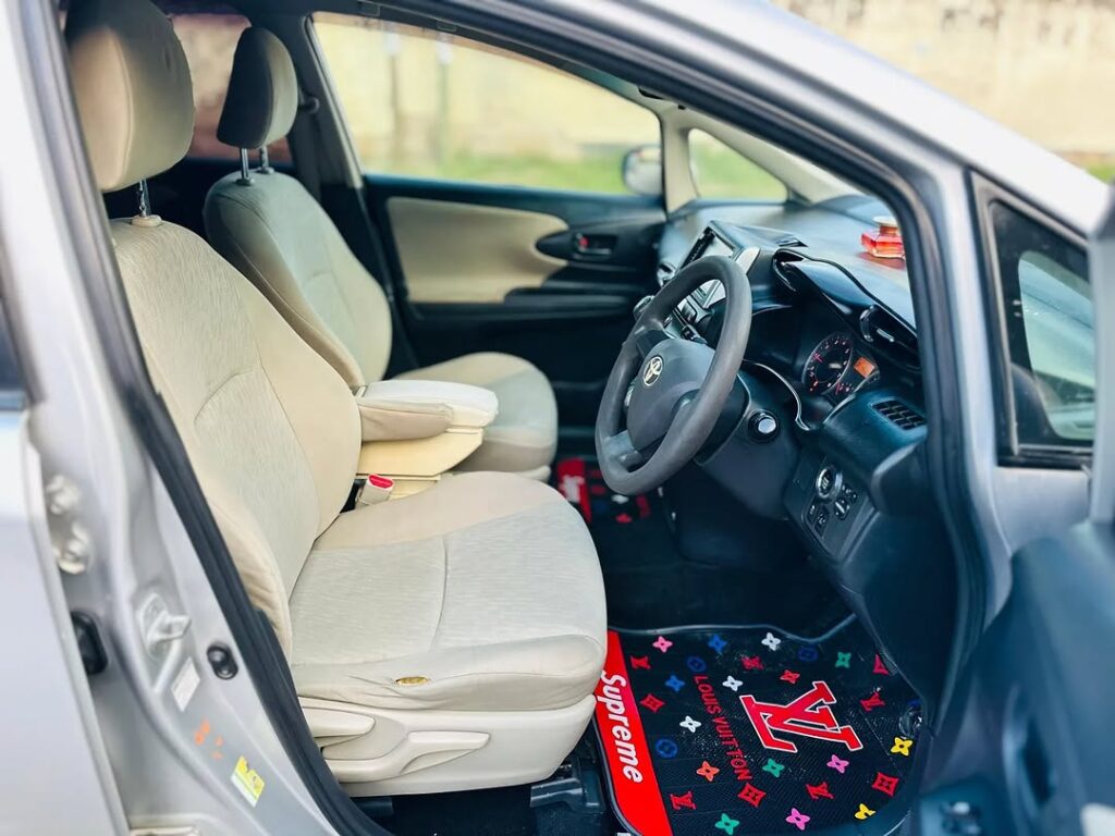 Toyota Wish 2011 for Sale in Dar es Salaam