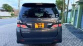 Used Toyota Vellfire 2010 for Sale in Dar es Salaam