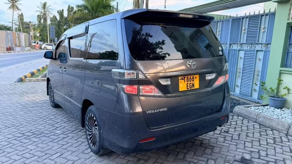 Price Of Toyota Vellfire 2010 for Sale in Tanzania