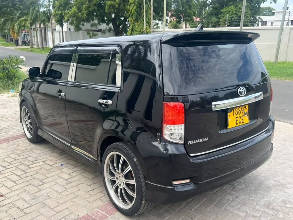 Used Toyota Rumion 2009 for Sale in Dar es Salaam