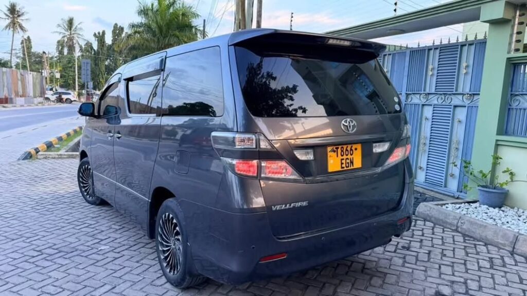 Buy Toyota Vellfire 2010 for Sale in Dar es Salaam