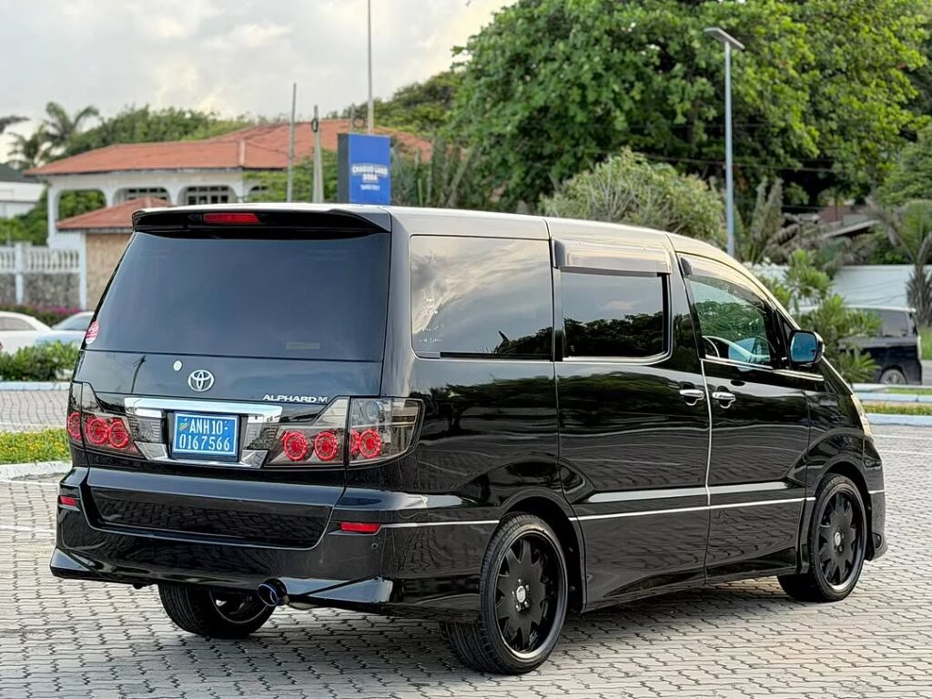 Buy Toyota Alphard 2006 for Sale in Dar es Salaam
