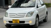 Bei ya Toyota IST 2004 Sokoni Dar es Salaam Tanzania