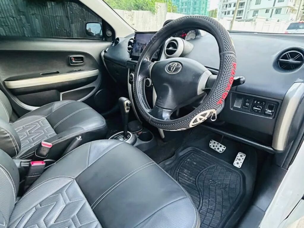 Used Toyota IST 2006 for Sale in Dar es Salaam